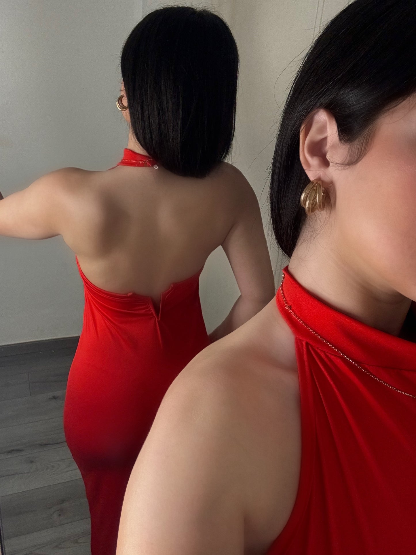 Robe rouge dos-nu